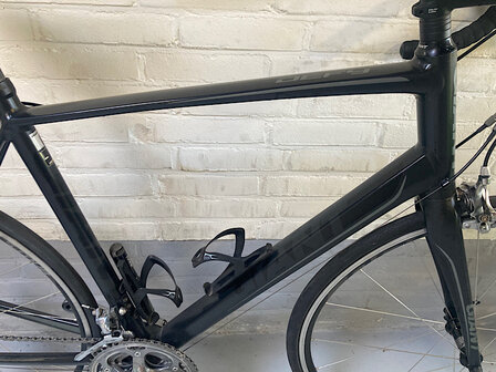 Giant Defy