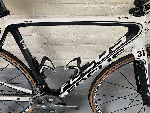 Focus Izalco (56 cm)