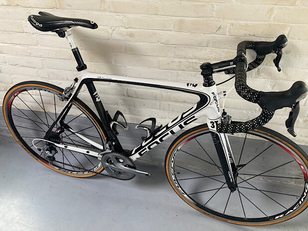 Focus Izalco (56 cm)