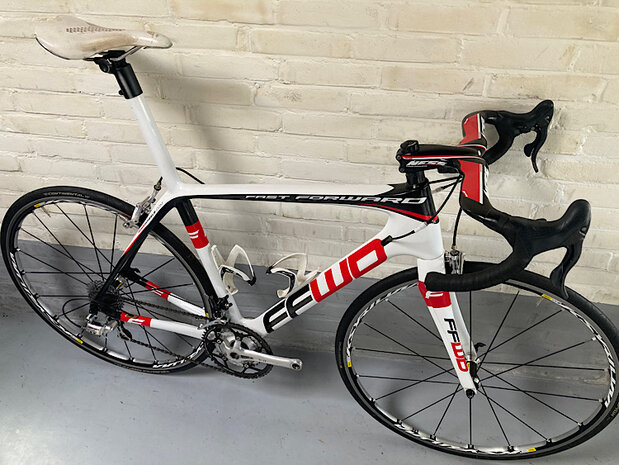 FFWD full carbon racefiets